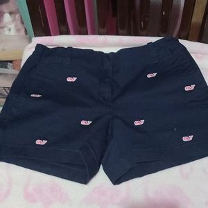 Vineyard vines (girls shorts)